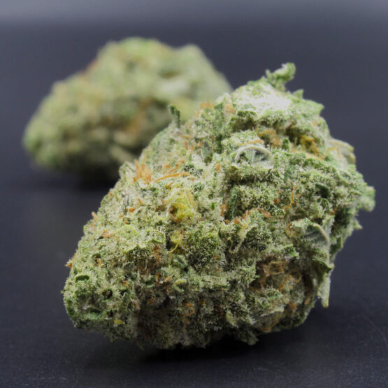 Mac Daddy (indica dom hybrid) AAA