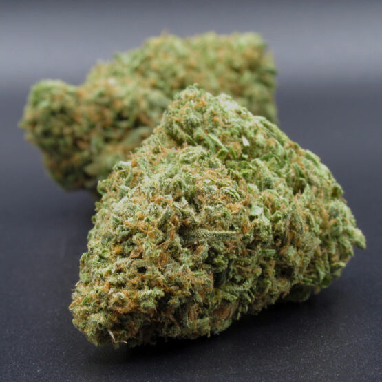 Alaskan Thunder Fuck (sativa dom hybrid) A